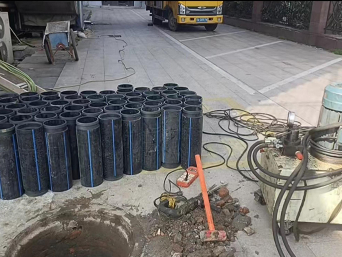 阿尔山PE置换管厂家 DN315置换管 非开挖管短管置换